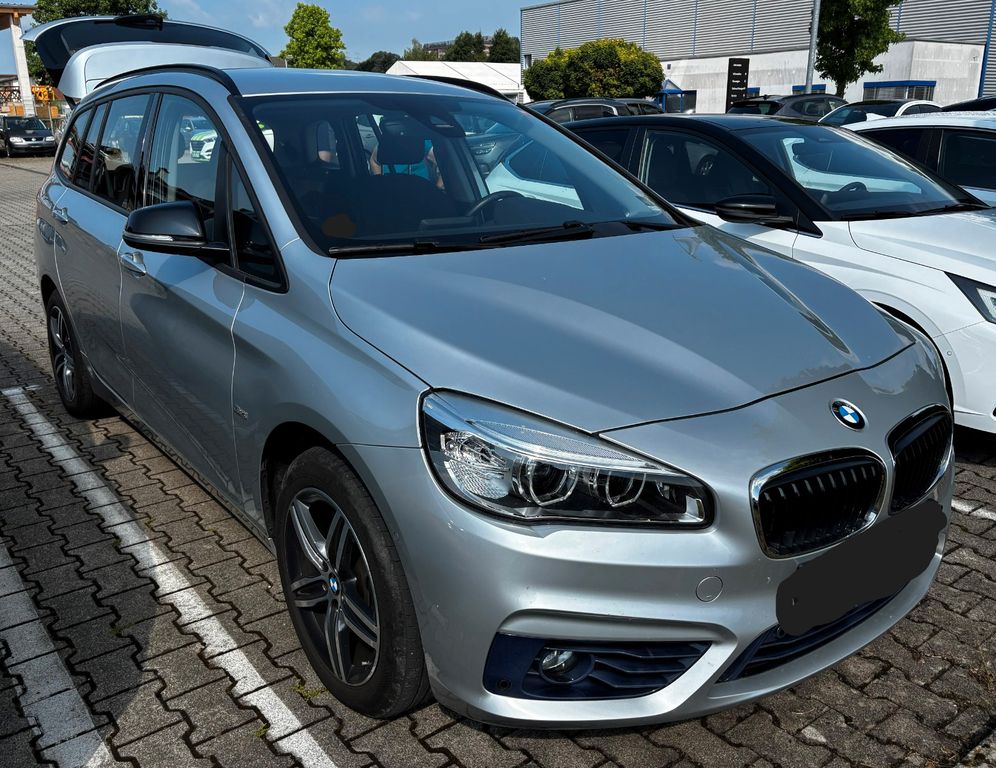 BMW 216 2016