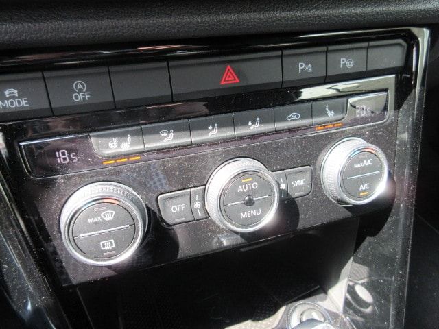 Volkswagen T-Roc 2021