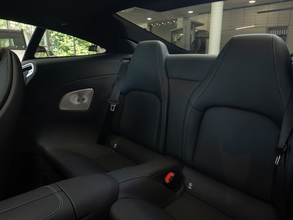 Mercedes-Benz AMG GT 2024