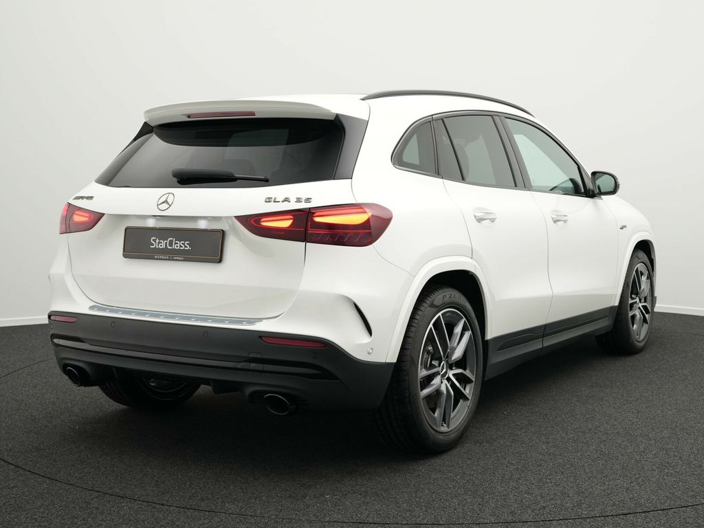 Mercedes-Benz GLA 35 AMG 2024