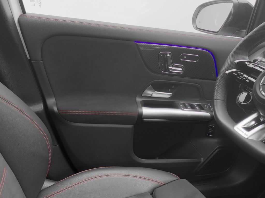 Mercedes-Benz GLA 35 AMG 2024