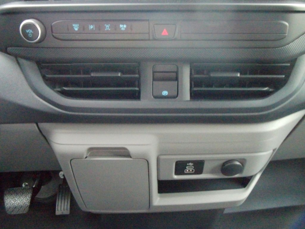 Ford Transit Custom 2025