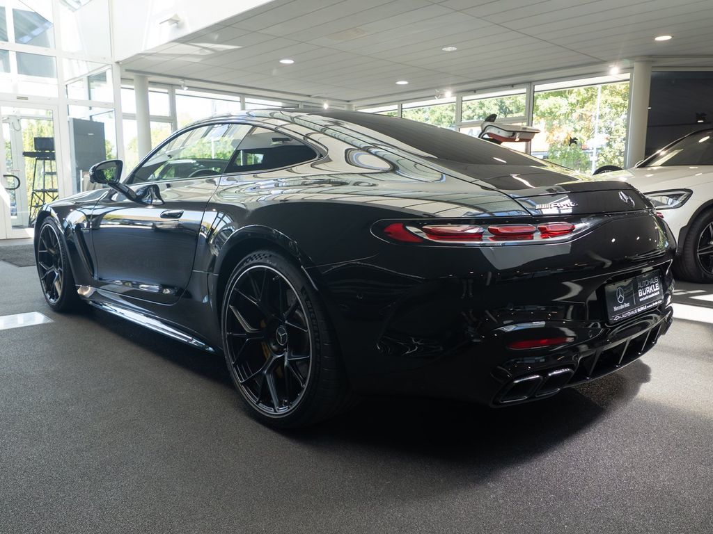 Mercedes-Benz AMG GT 2024