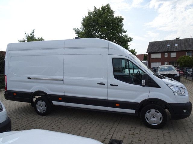 Ford Transit 2025