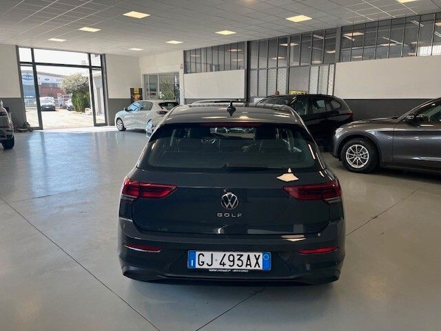 Volkswagen Golf 2022