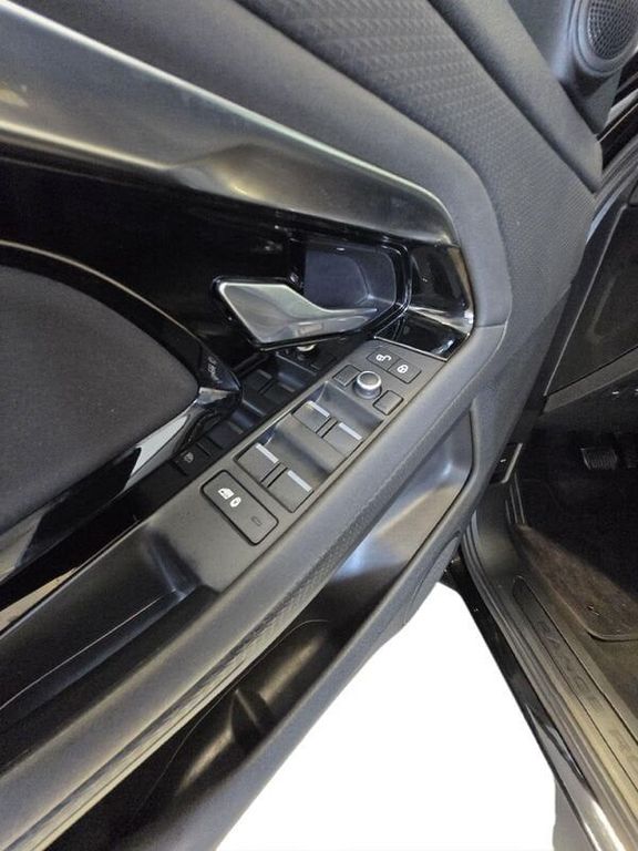 Land Rover Range Rover Evoque 2020