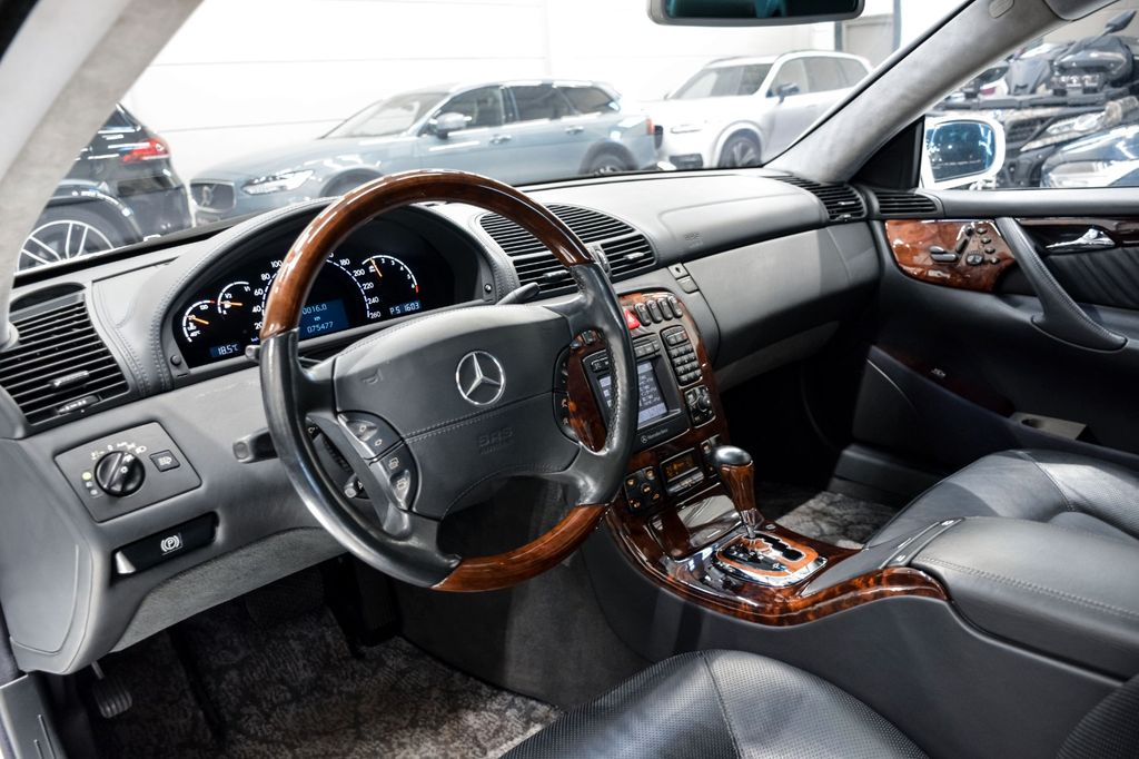 Mercedes-Benz CL 600 2001