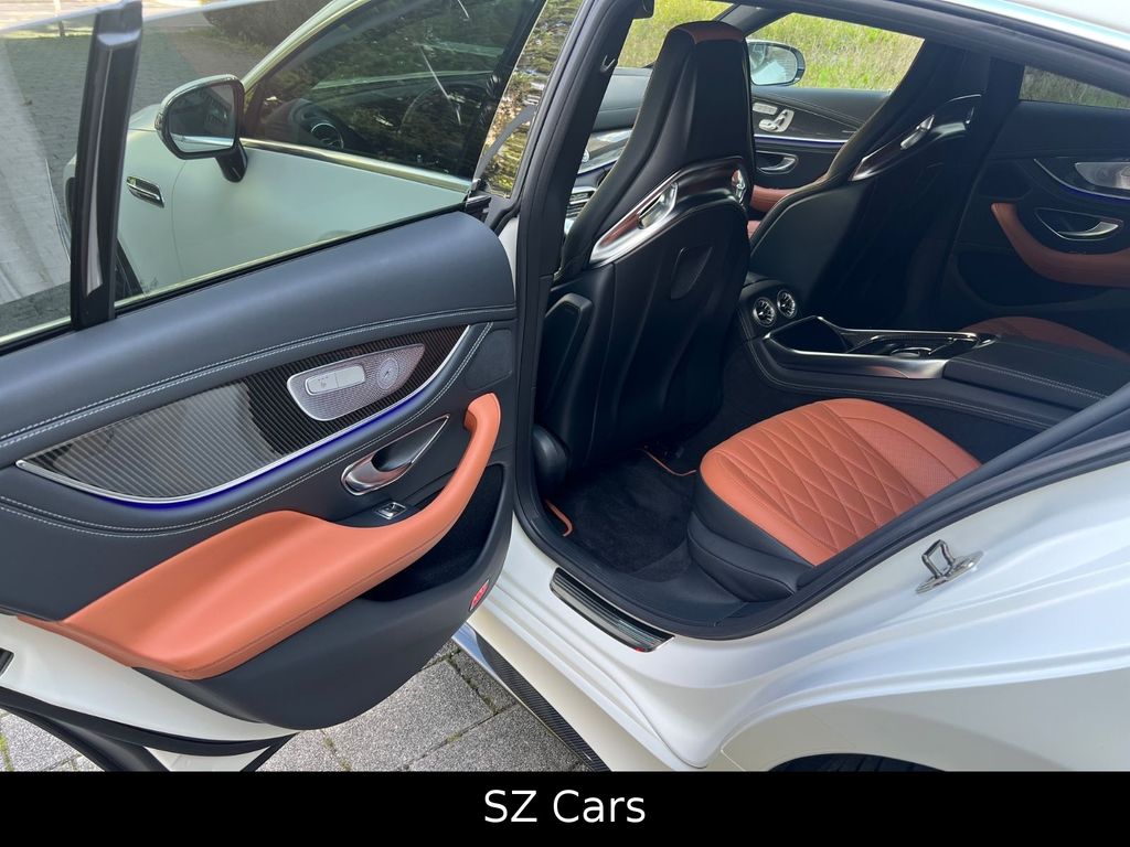 Mercedes-Benz AMG GT 2022