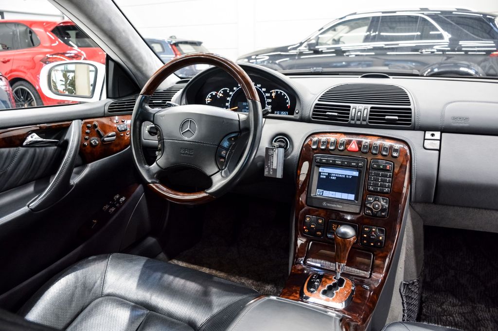 Mercedes-Benz CL 600 2001
