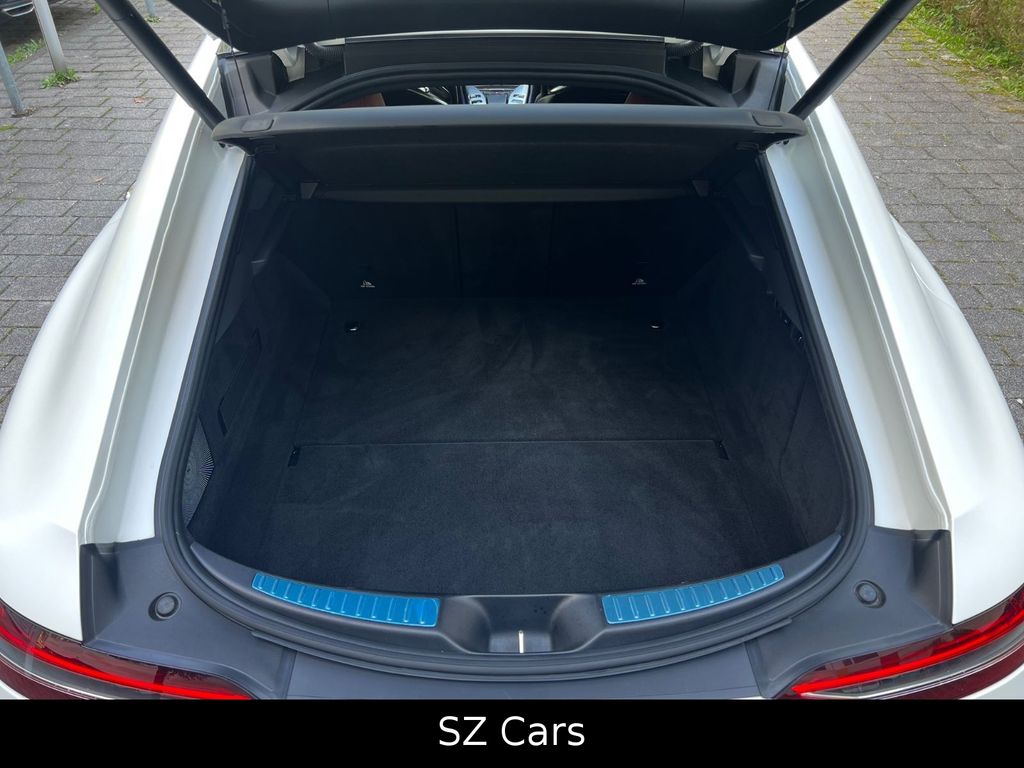 Mercedes-Benz AMG GT 2022