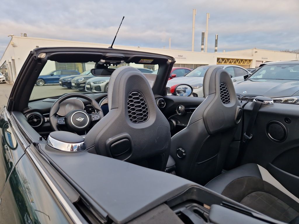MINI John Cooper Works Cabrio 2022