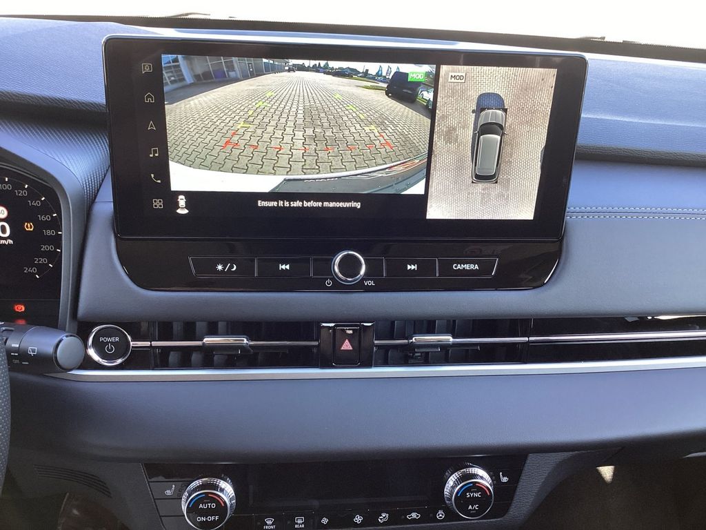 Mitsubishi Outlander 2025