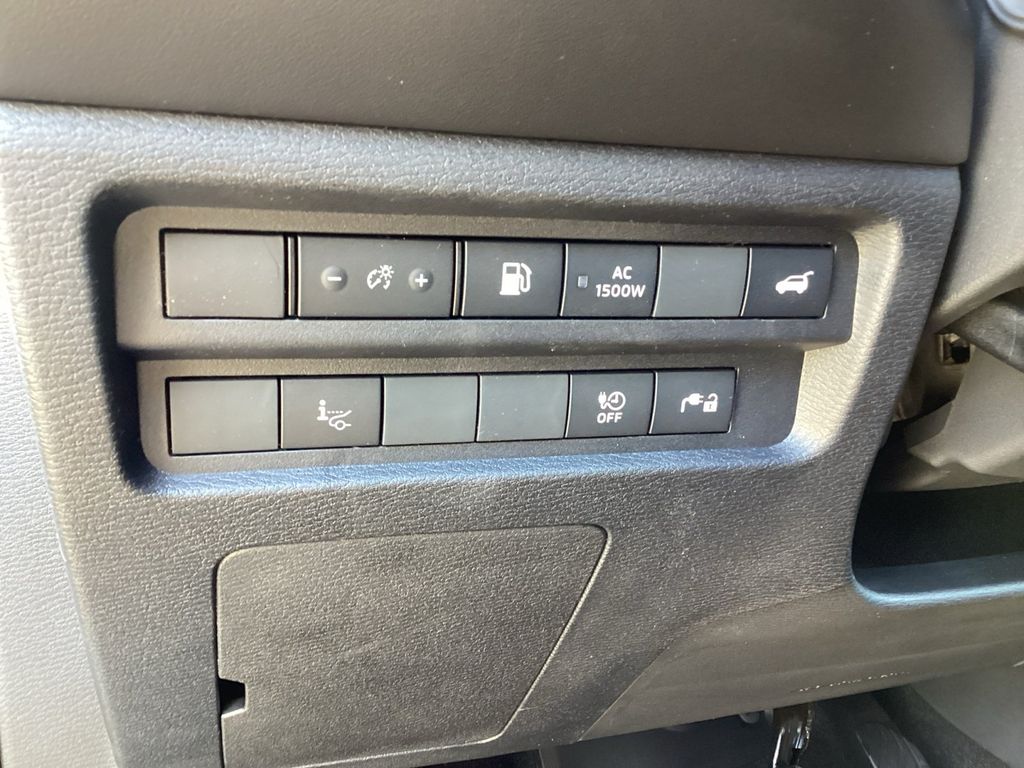 Mitsubishi Outlander 2025