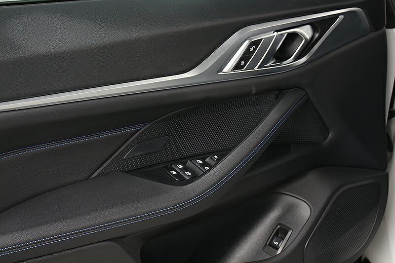 BMW i4 2024