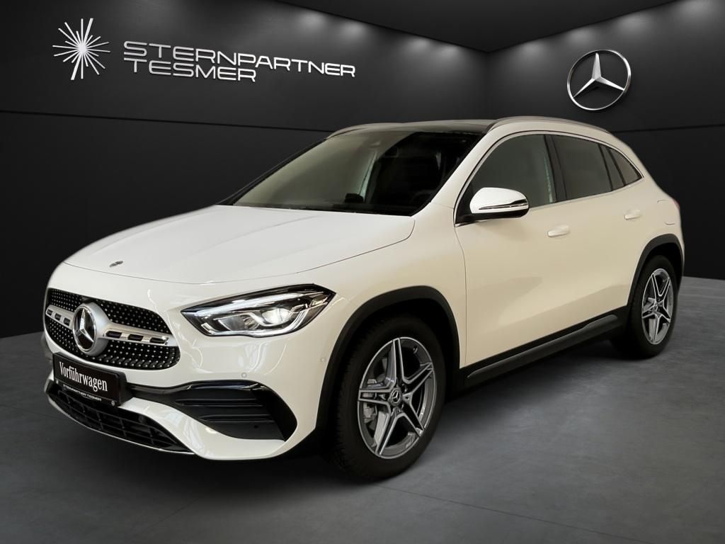 Mercedes-Benz GLA 200 2023