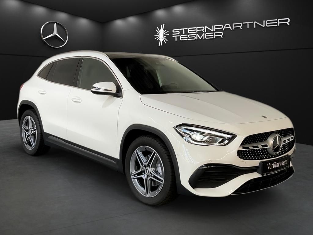 Mercedes-Benz GLA 200 2023