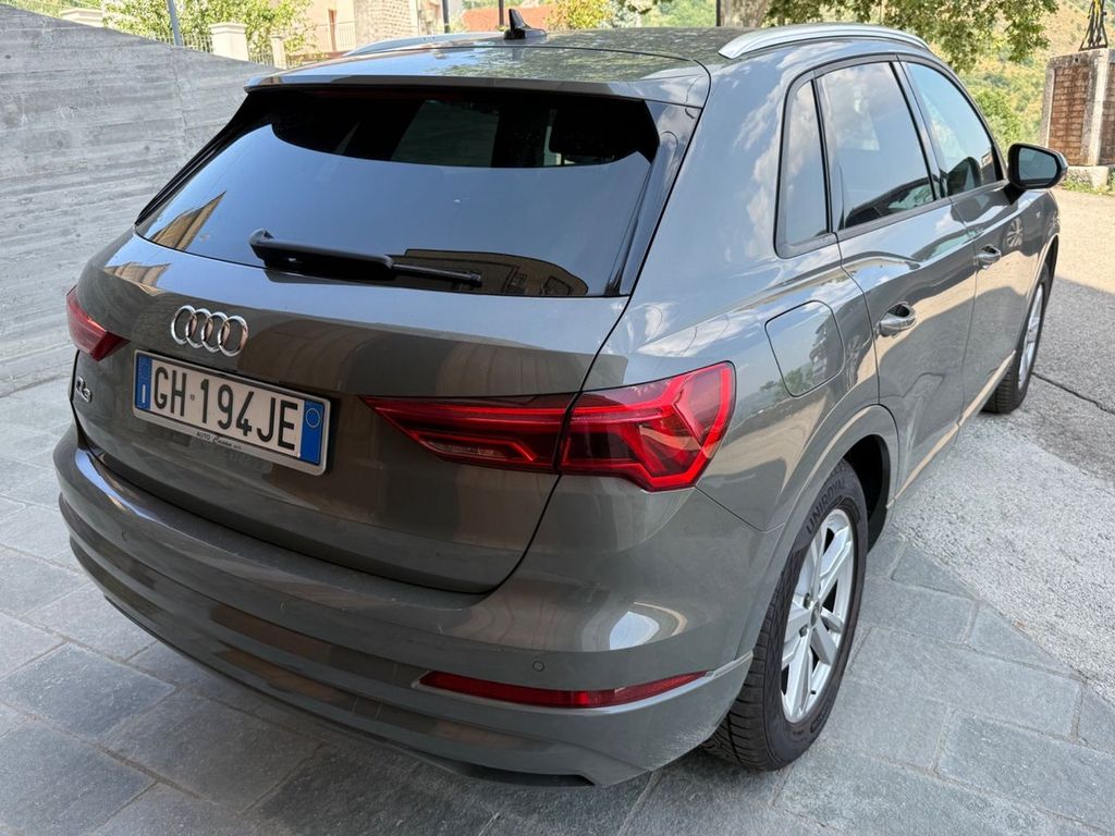 Audi Q3 2021