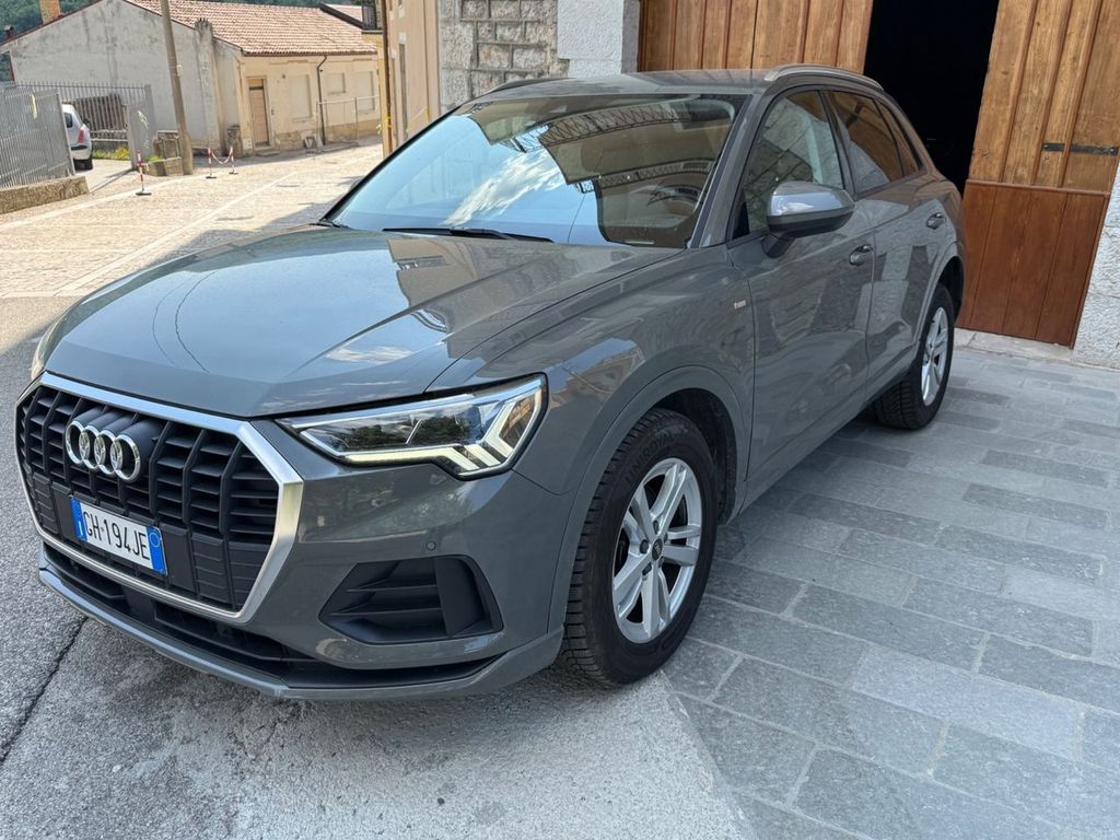 Audi Q3 2021