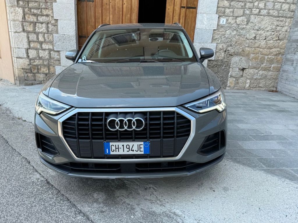 Audi Q3 2021