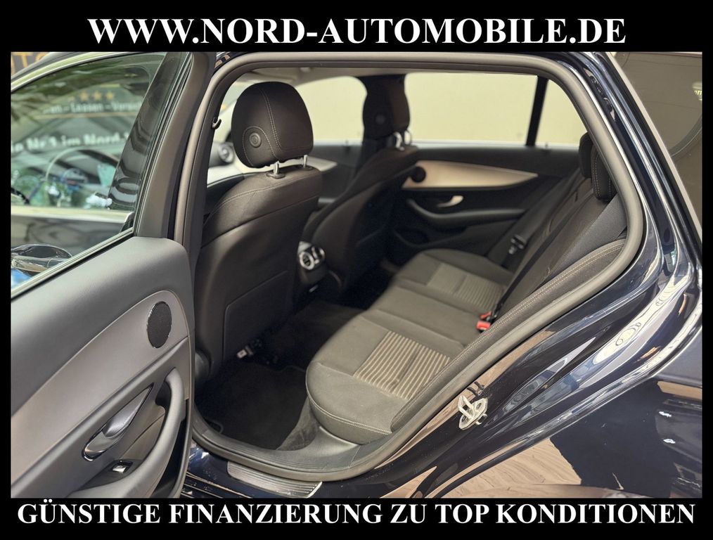 Mercedes-Benz E 300 2022