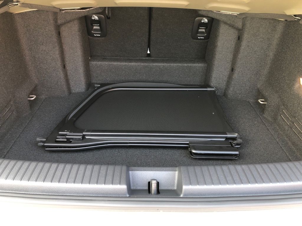 Volkswagen T-Roc 2024