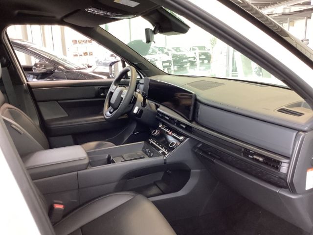 Hyundai SANTA FE 2025