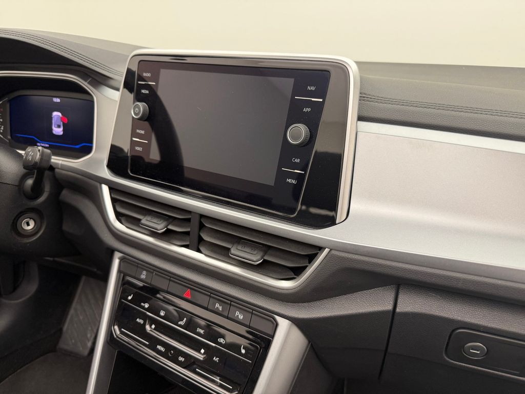 Volkswagen T-Roc 2023