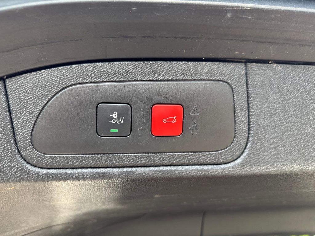 DS Automobiles DS7 (Crossback) 2020