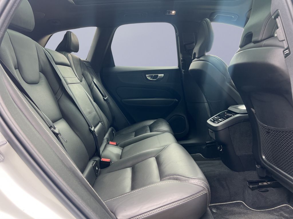 Volvo XC60 2019