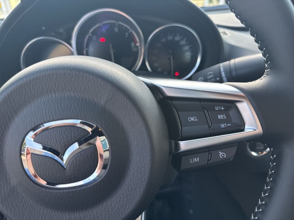 Mazda MX-5 2025
