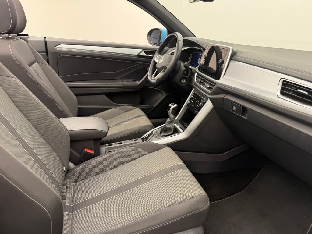 Volkswagen T-Roc 2023