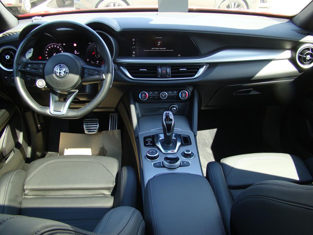 Alfa Romeo Stelvio 2024