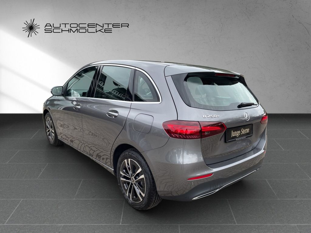 Mercedes-Benz B 250 2024