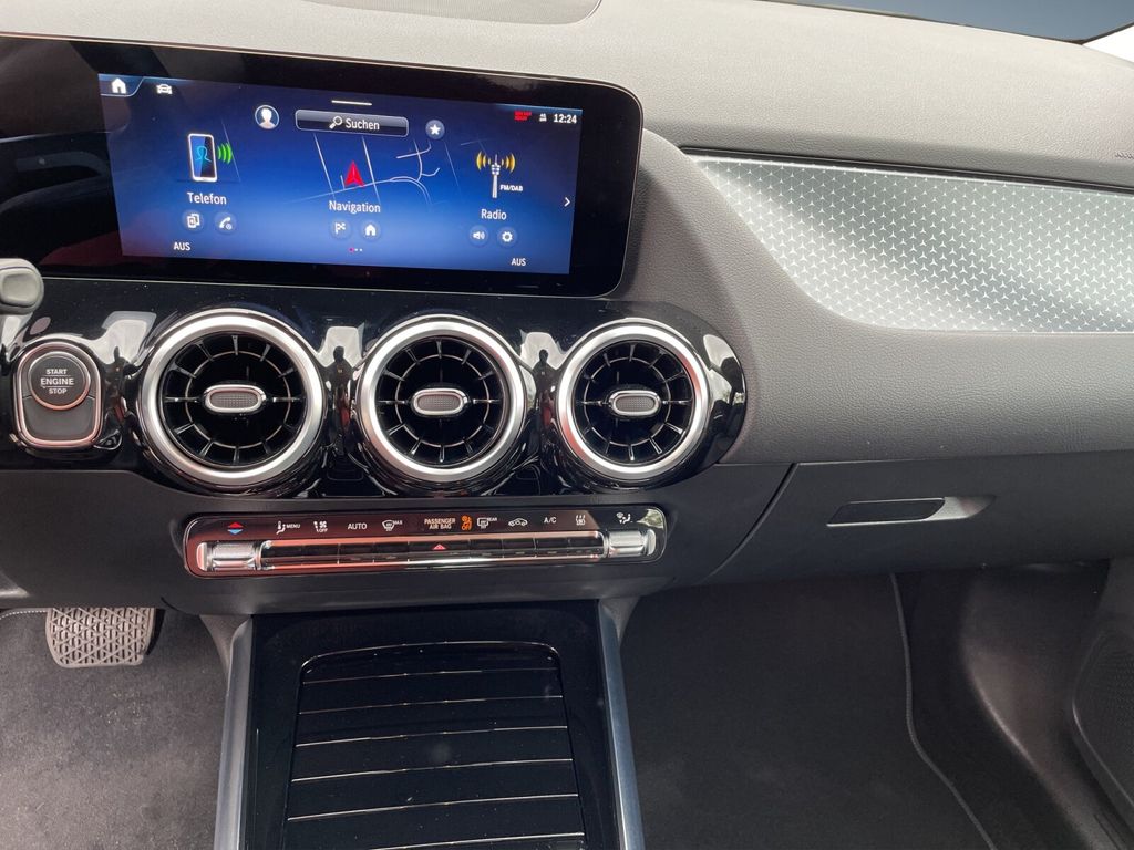 Mercedes-Benz B 250 2024