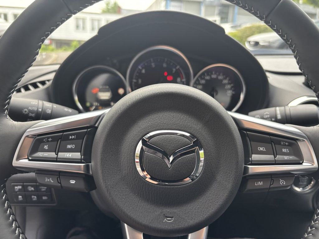 Mazda MX-5 2025