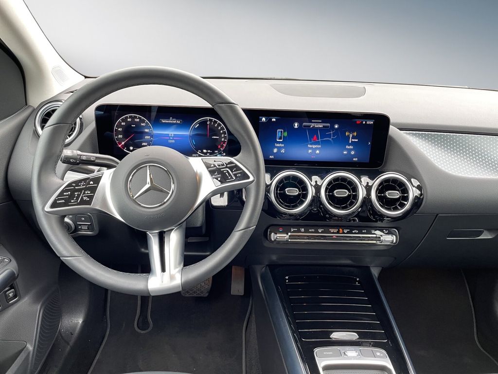 Mercedes-Benz B 250 2024