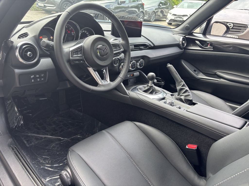 Mazda MX-5 2025