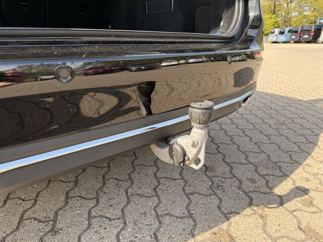 Mercedes-Benz C 200 2024