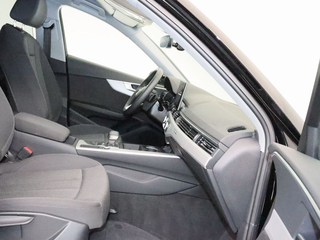 Audi A4 Allroad 2023