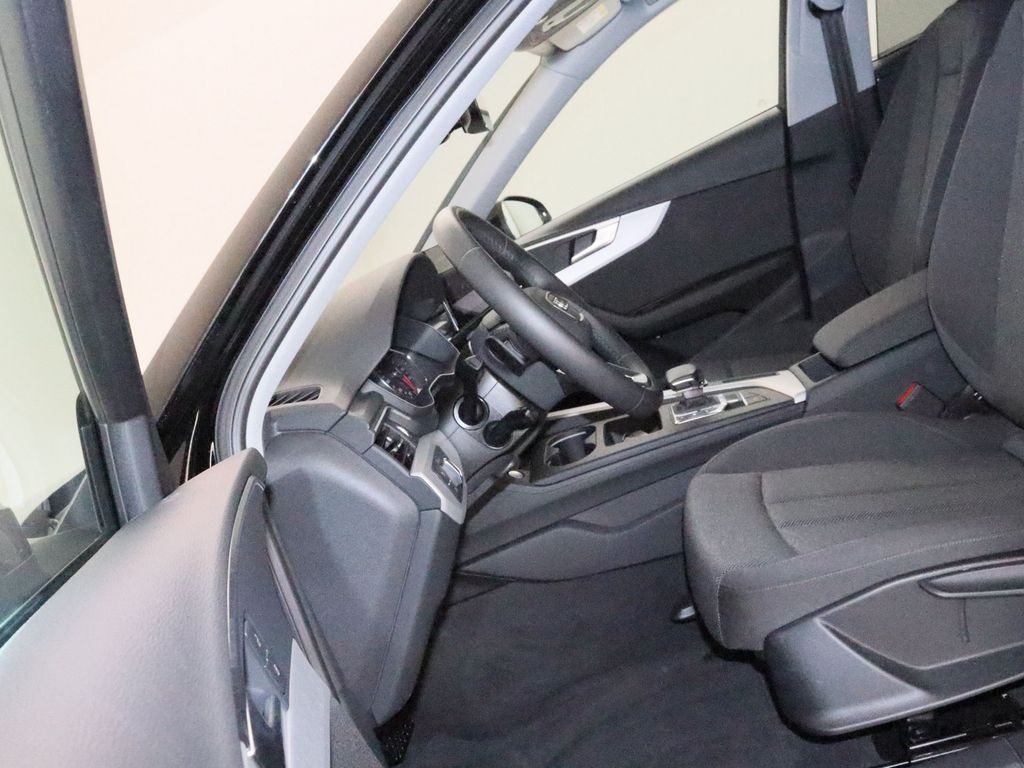 Audi A4 Allroad 2023