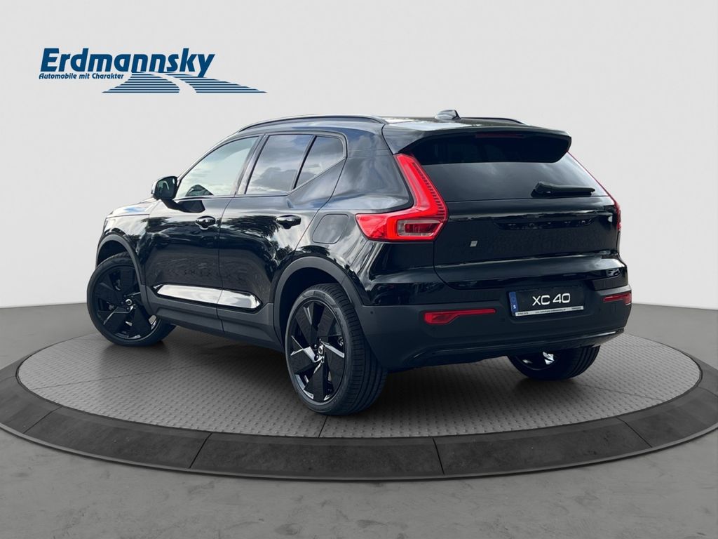 Volvo EX40 2025
