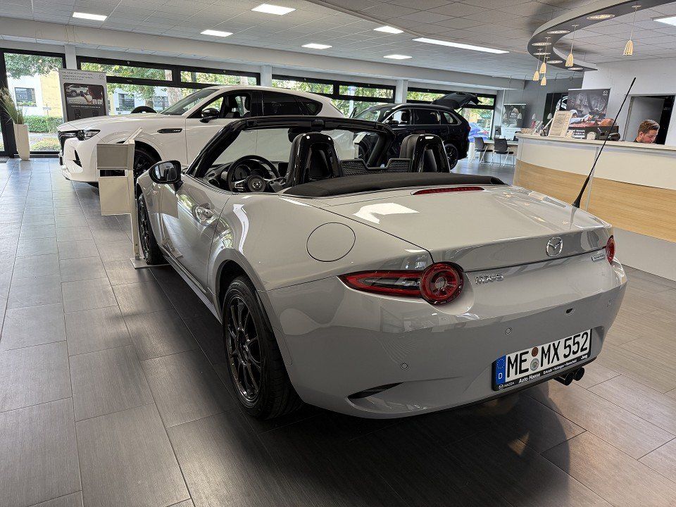 Mazda MX-5 2025