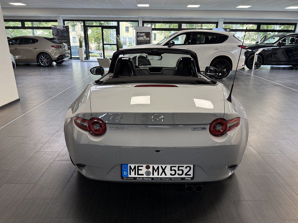 Mazda MX-5 2025