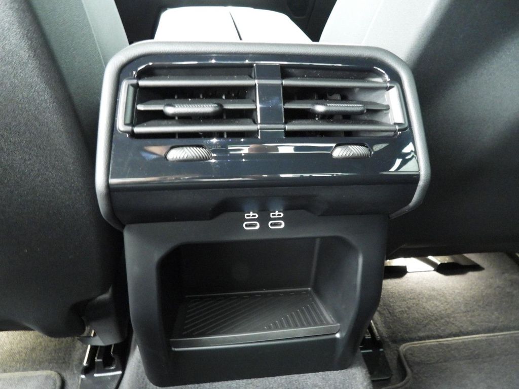 BMW 530 2025