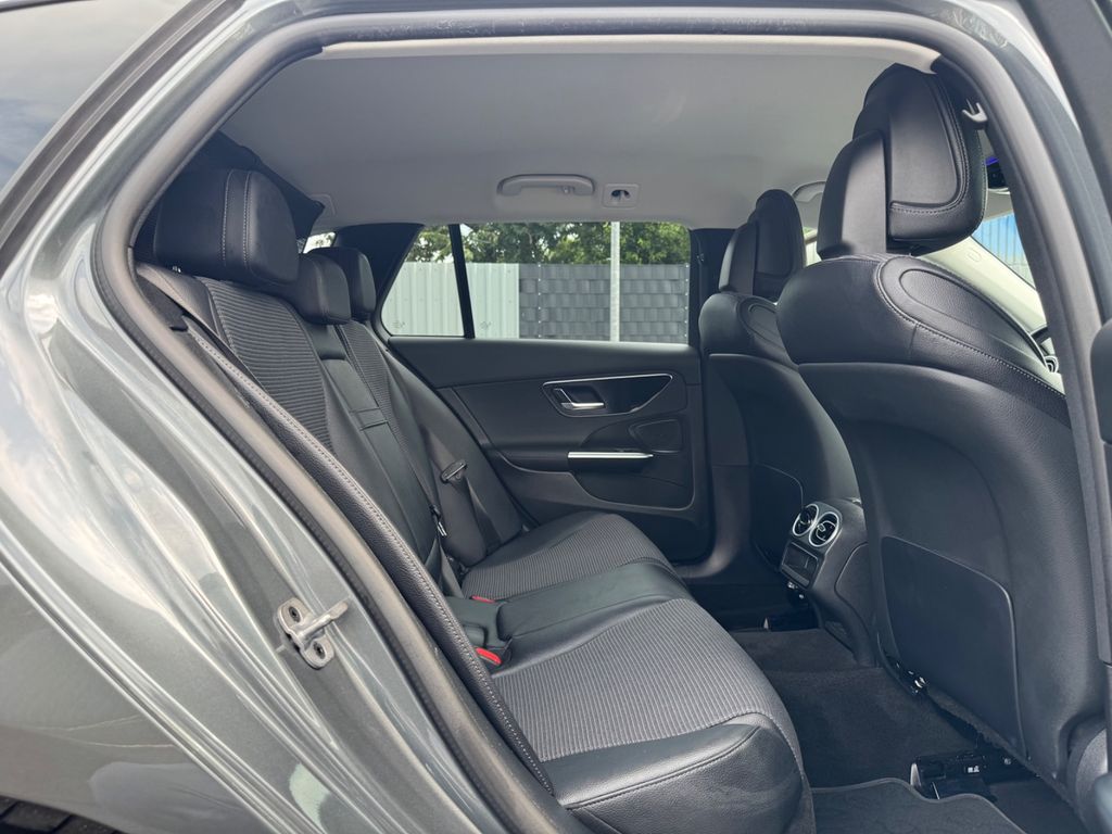 Mercedes-Benz C 220 2023
