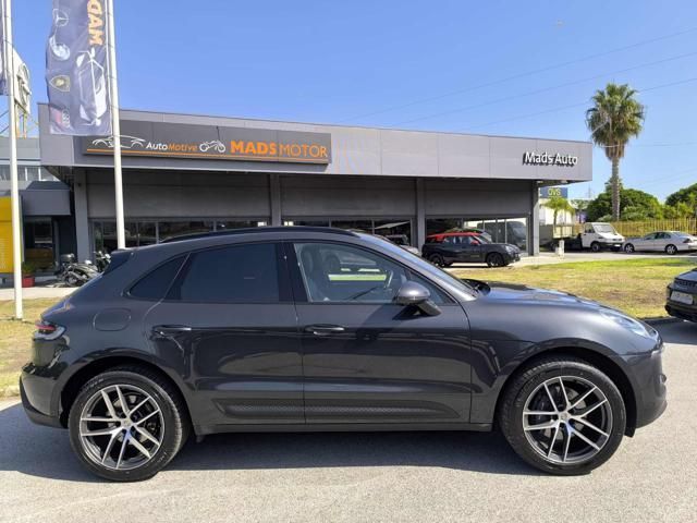 Porsche Macan 2022
