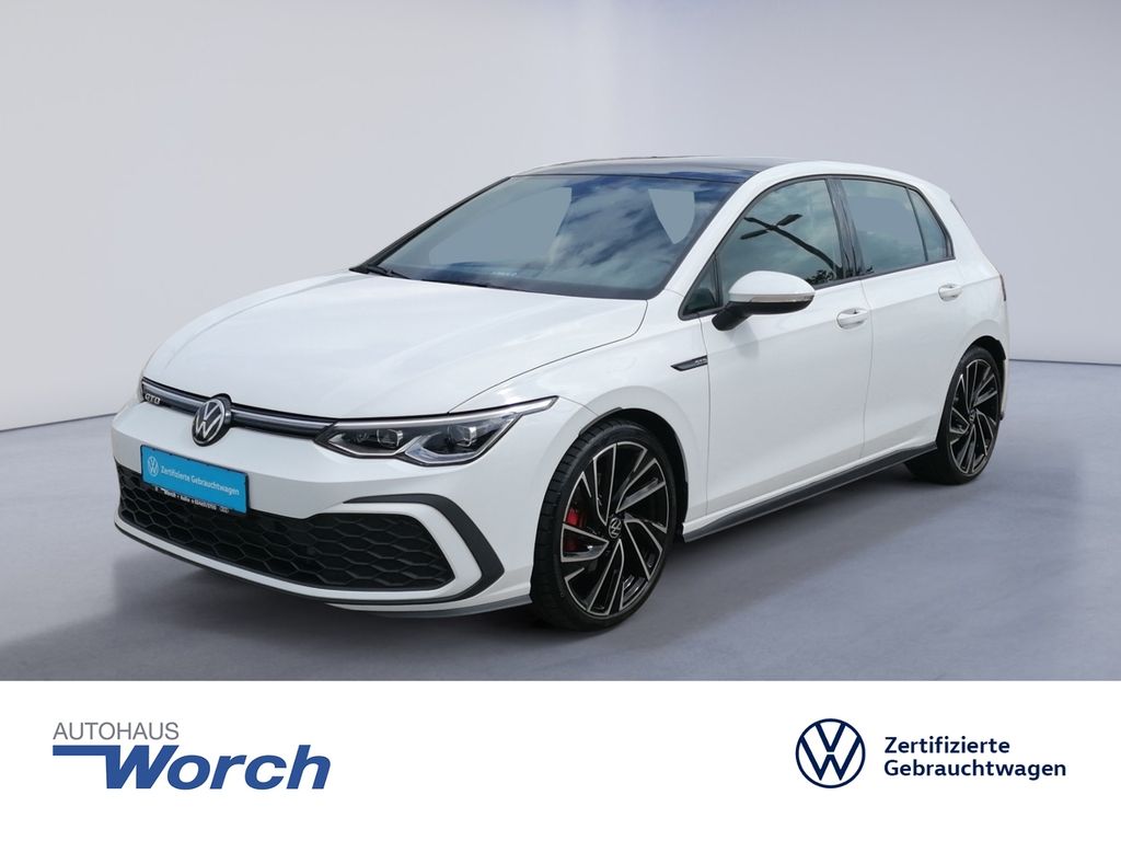 Volkswagen Golf 2024