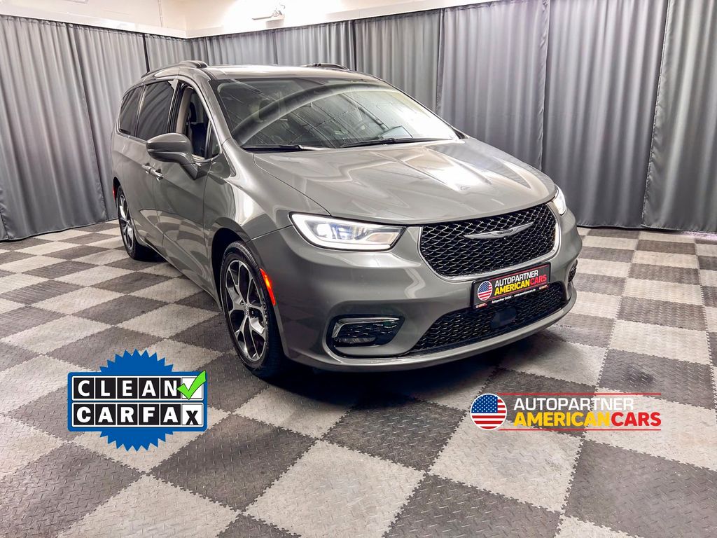 Chrysler Pacifica 2022