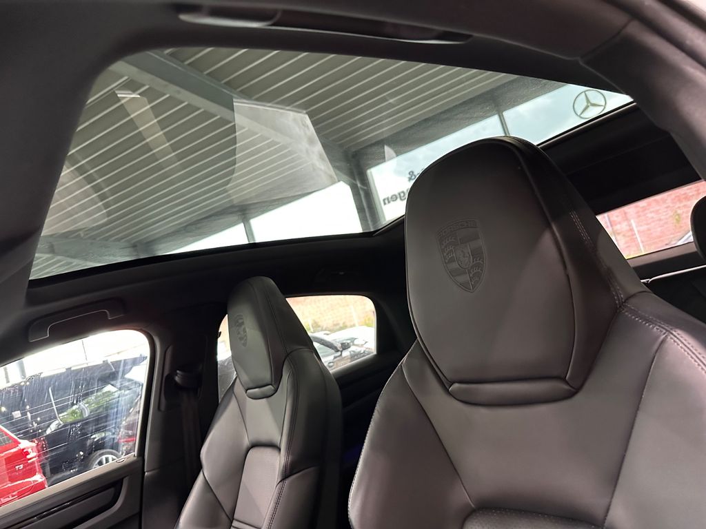 Porsche Cayenne 2020