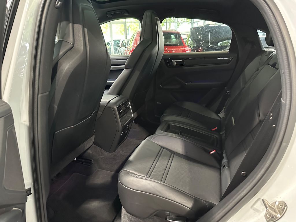 Porsche Cayenne 2020